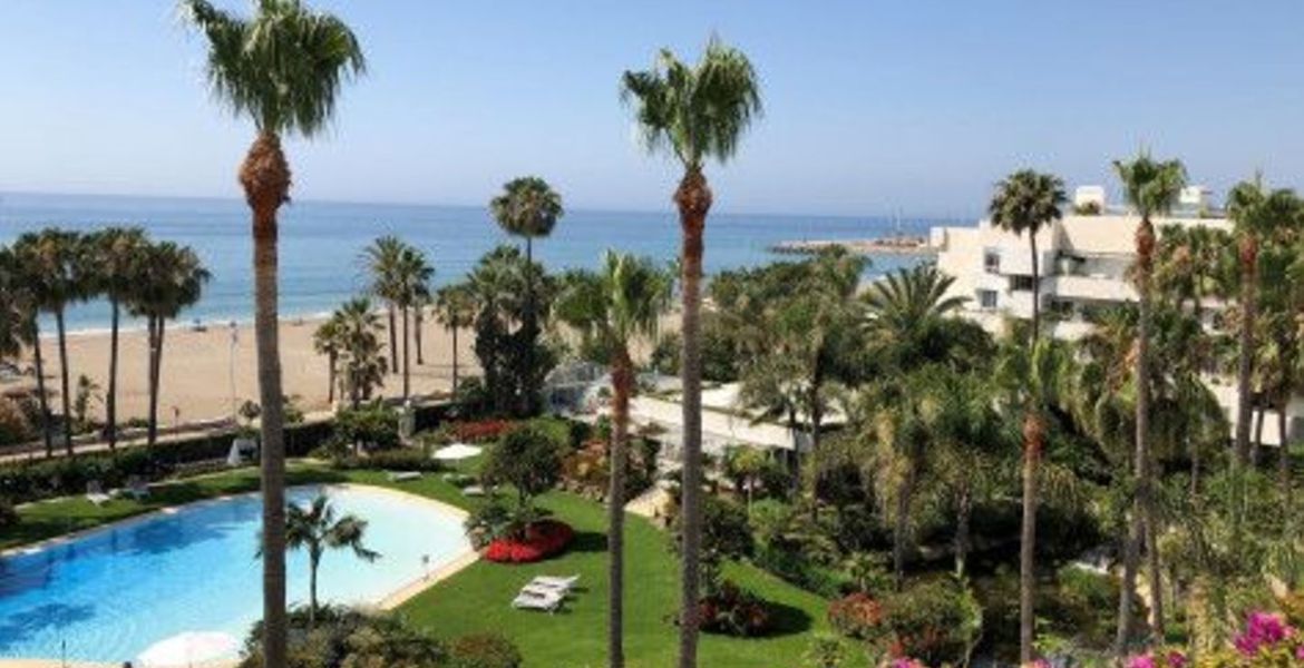 Penthouse for sale in Los Granados