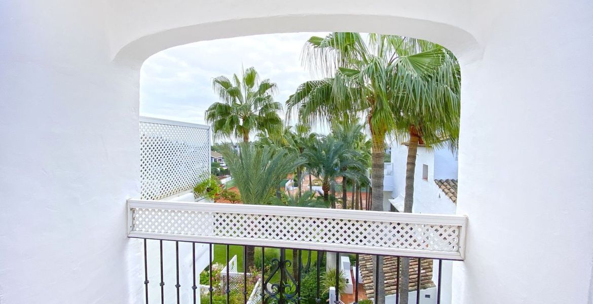 Penthouse for sale in Puente Romano