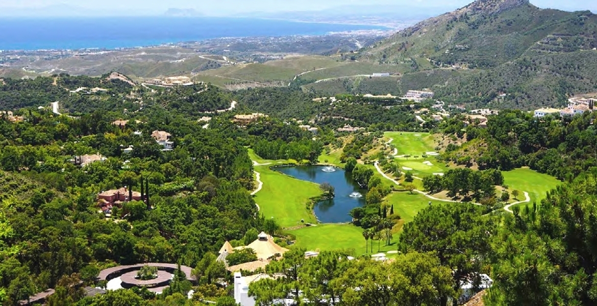 Villa for sale in La Zagaleta, Benhavis (Under Construction)