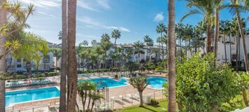 Apartment for sale in Marina Puente Romano