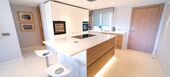 Luxury Apartment for sale in Marina Puente Romano