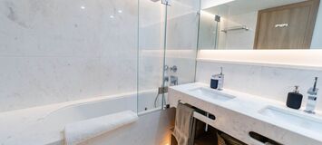 Luxury Apartment for sale in Marina Puente Romano