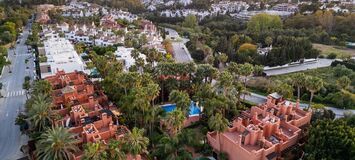 Townhouse in Altos de Puente Romano for sale
