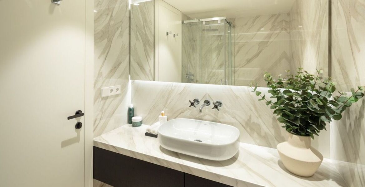Apartment in Marina Puente Romano for sale