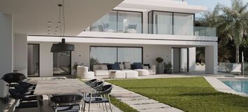Villa for sale in Cascada de Camojan Marbella