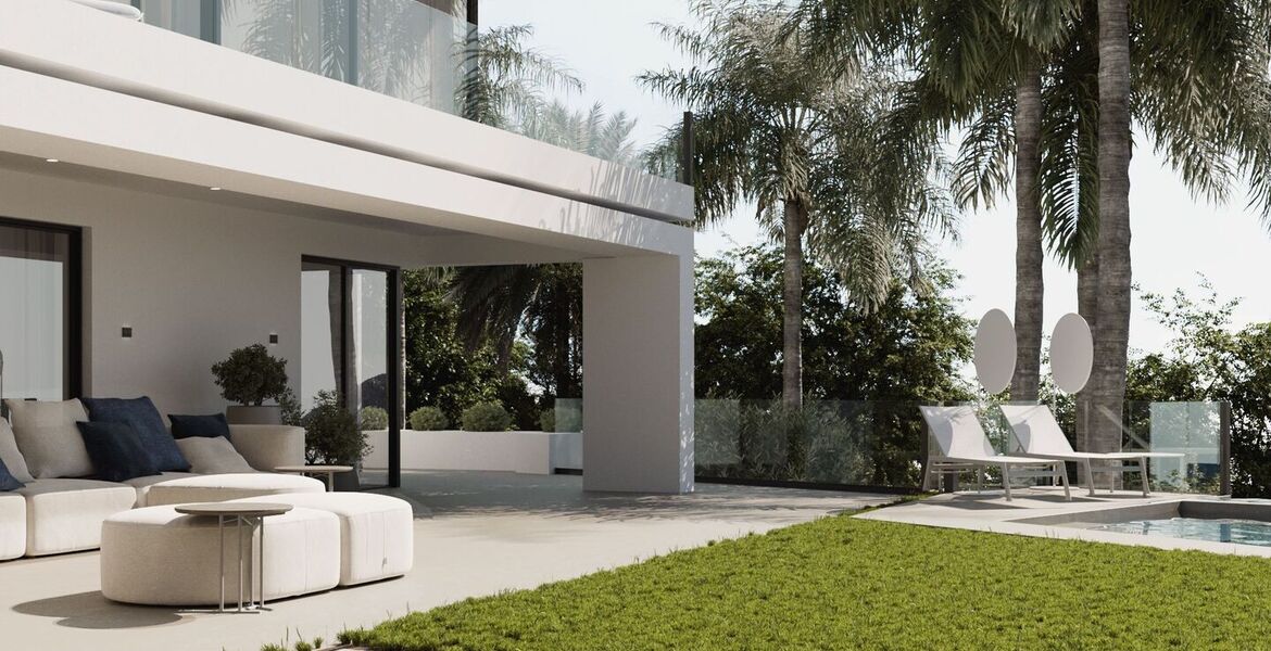 Villa for sale in Cascada de Camojan Marbella