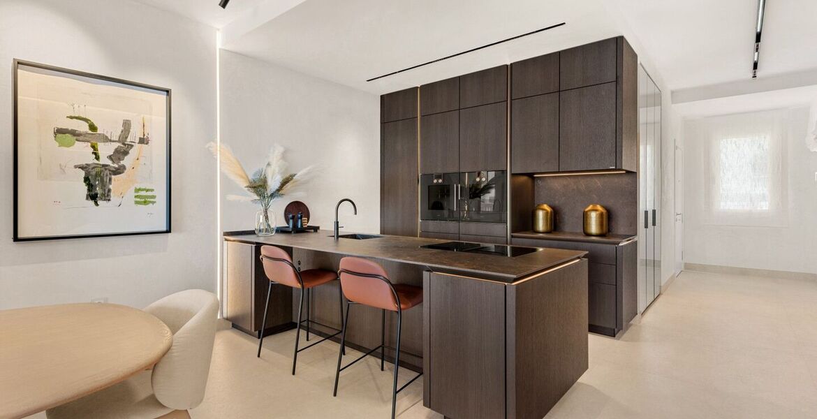 Apartment for sale in Estepona New Golden Mile