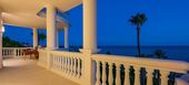 Apartment for sale in Estepona New Golden Mile