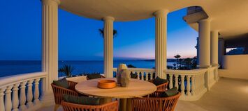 Apartment for sale in Estepona New Golden Mile