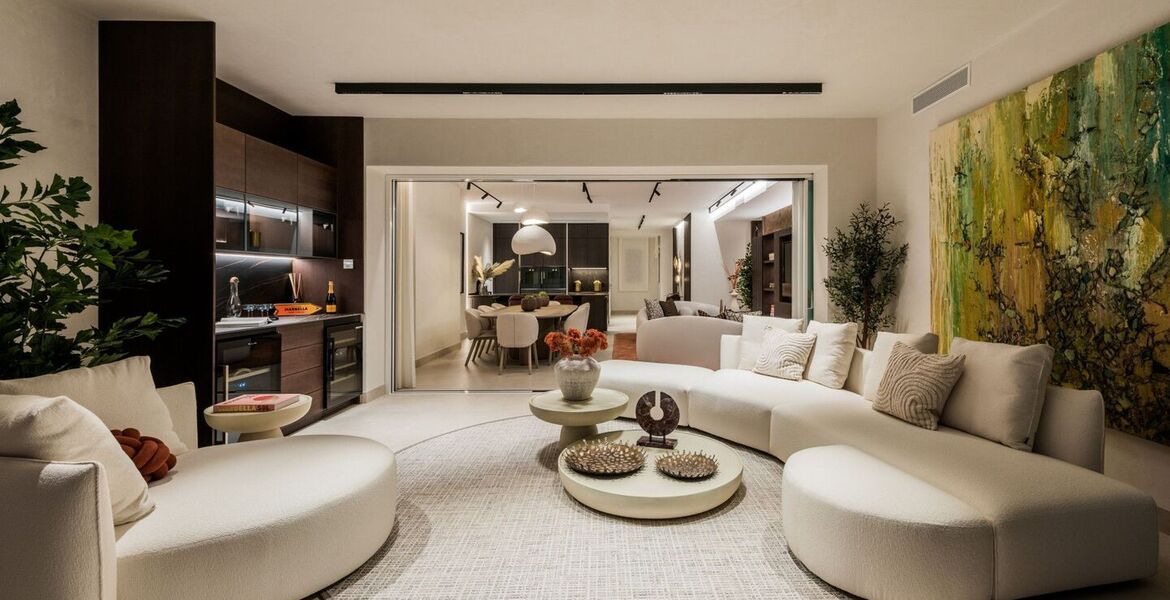 Apartment for sale in Estepona New Golden Mile