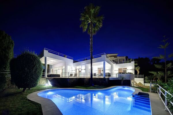 Exclusive Villa for Sale in Benahavís Marbella