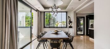 Contemporary Villa near Puerto Banus with Sea Views