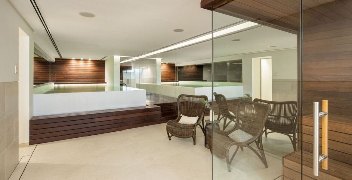 Modern Luxury Villa on Marbella's Golden Mile