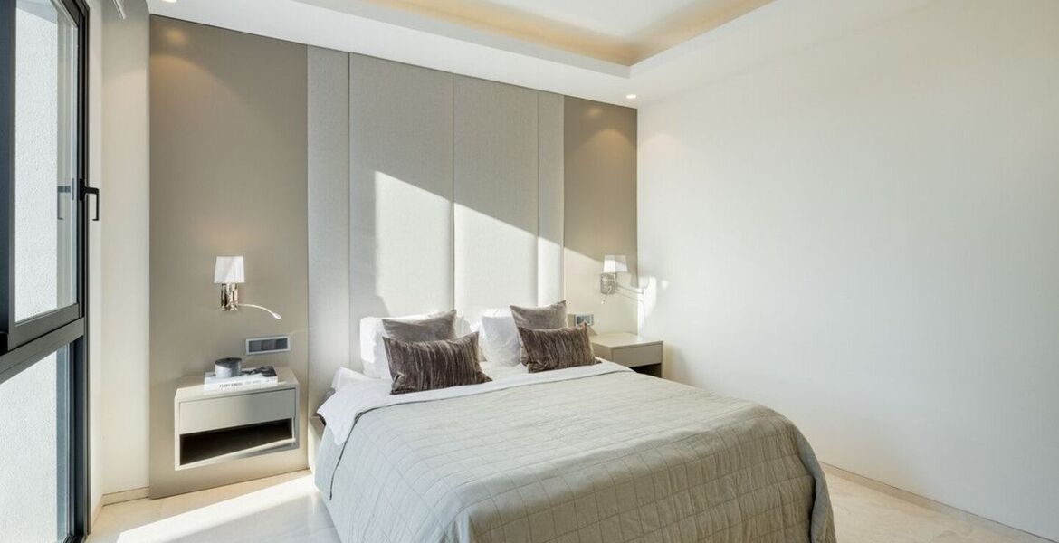 Modern Luxury Villa on Marbella's Golden Mile