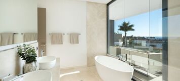 Modern Luxury Villa on Marbella's Golden Mile