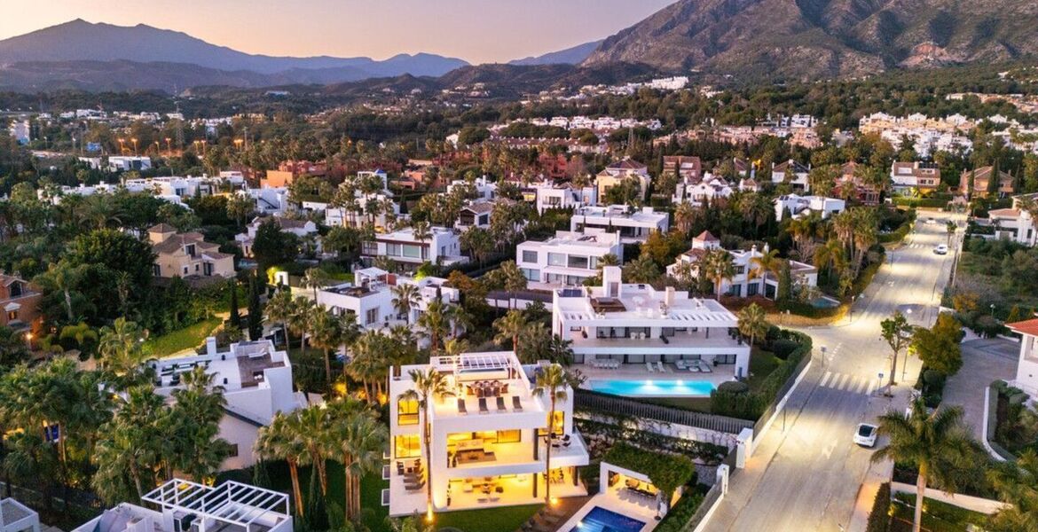 Modern Luxury Villa on Marbella's Golden Mile