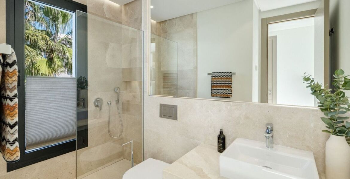 Modern Luxury Villa on Marbella's Golden Mile