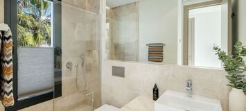 Modern Luxury Villa on Marbella's Golden Mile