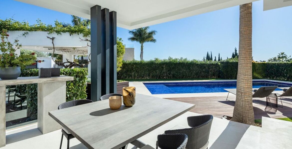 Modern Luxury Villa on Marbella's Golden Mile