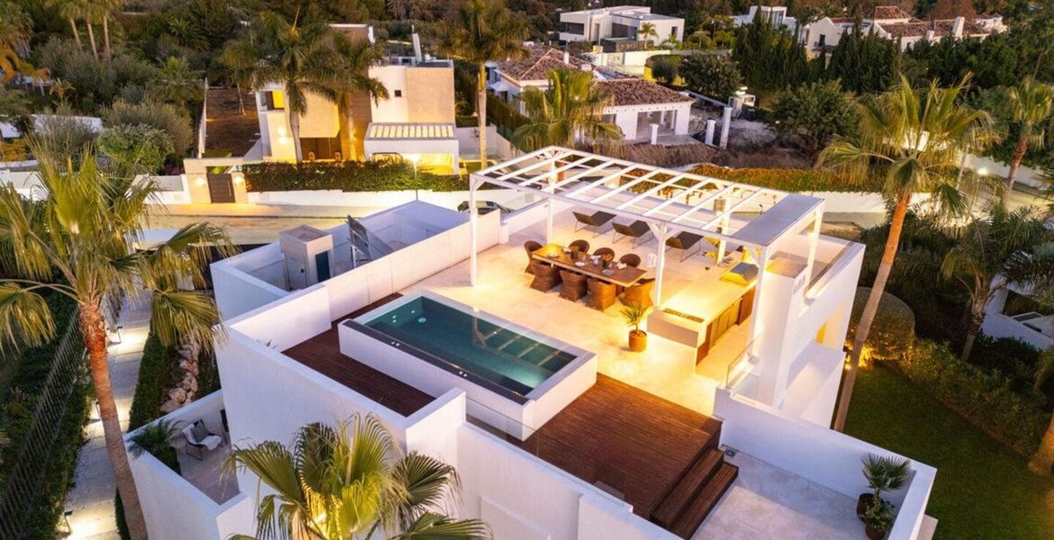 Modern Luxury Villa on Marbella's Golden Mile