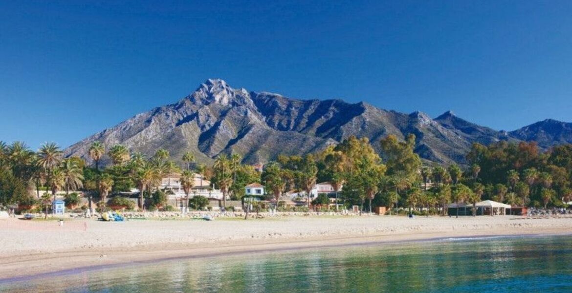 Renovated Apartment in Puente Romano, Marbella