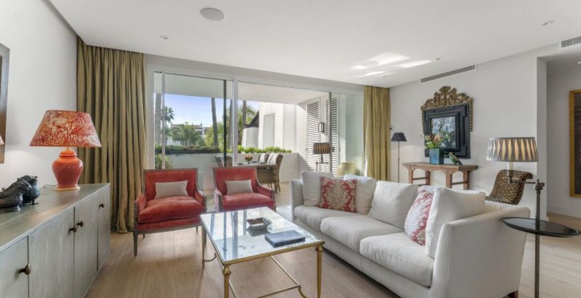 Luxury Apartment in Puente Romano Beach Resort, Marbella