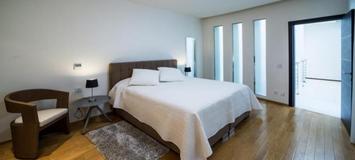 An outstanding villa for long-term rent